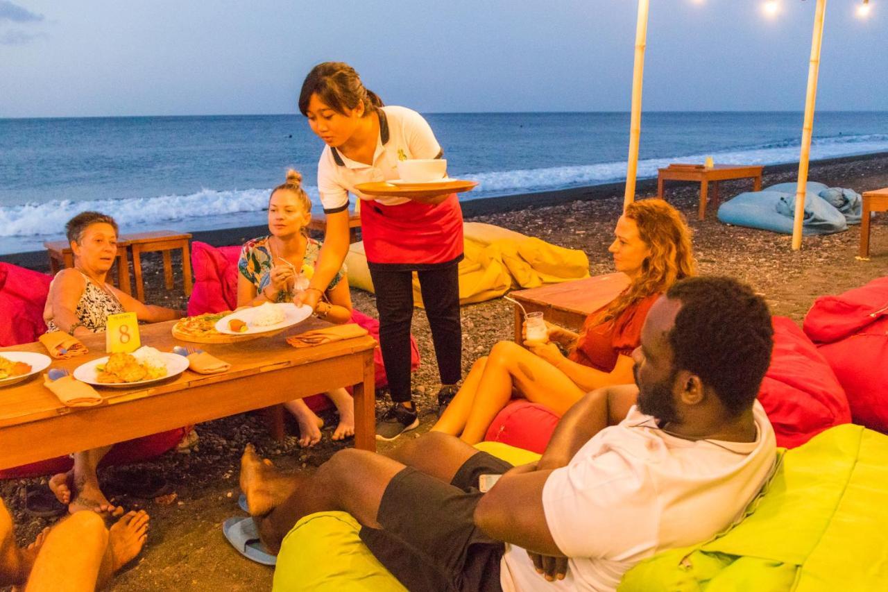Amed Beach Resort Esterno foto
